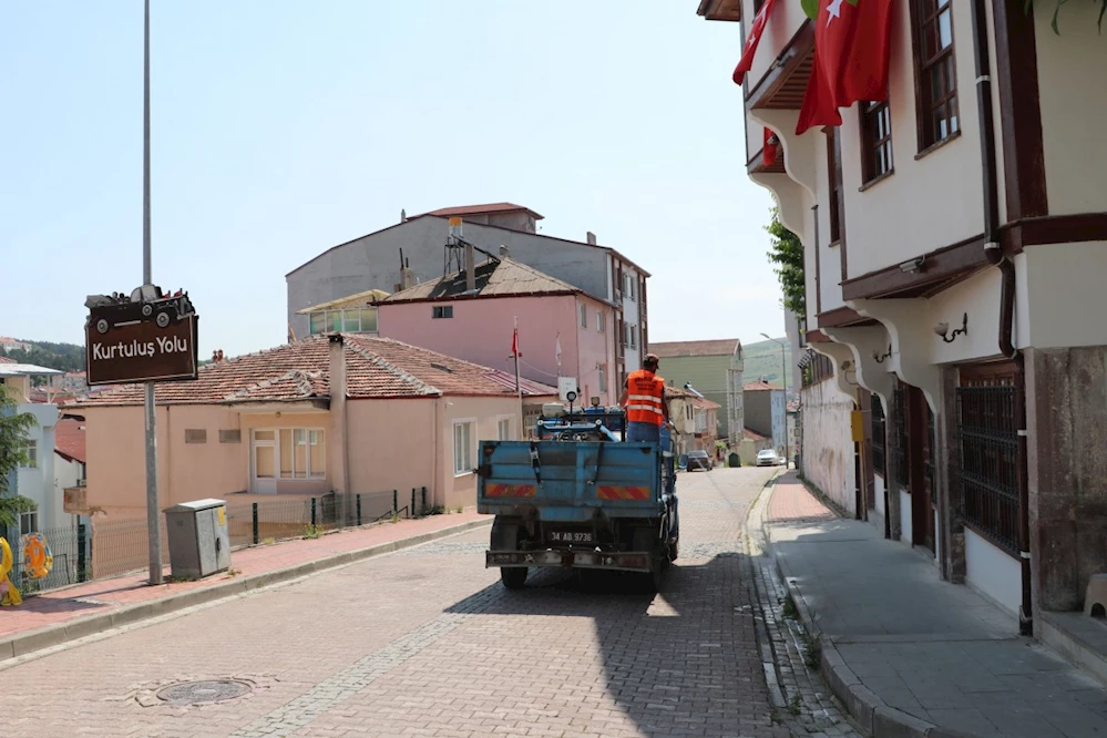 Havza Belediyesi yabani ot ile mücadele çalışmalarına başladı