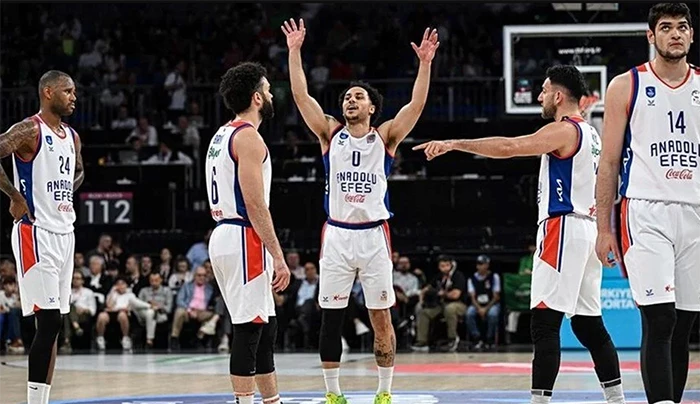 Pınar Karşıyaka Anadolu Efes maçı canlı izle!