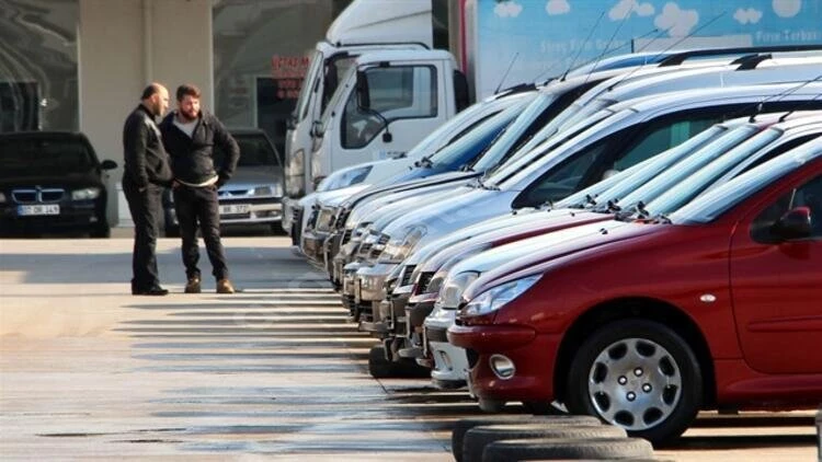 İkinci el otomobil alacaklara 3 ay ödemesiz destek paketi! Vakıfbank