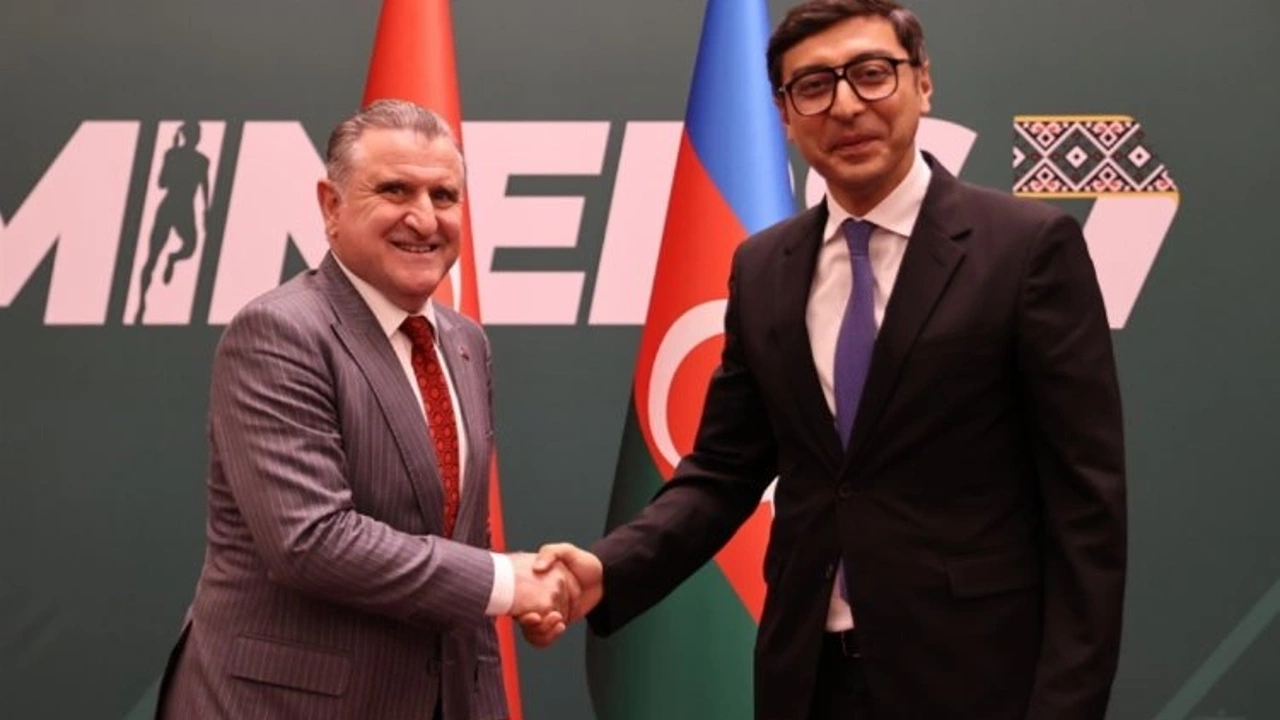 Bakan Osman Aşkın Bak Bakü’de