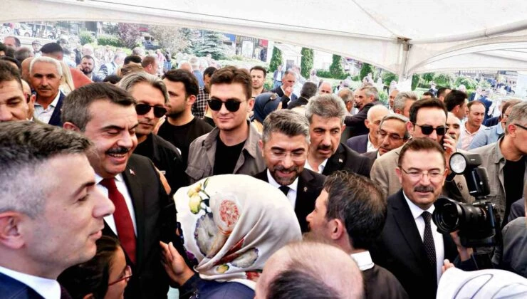 Erzurum’da Bayramlaşma Programı Gerçekleştirildi