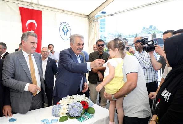 Gençlik ve Spor Bakanı Osman Aşkın Bak, Rize